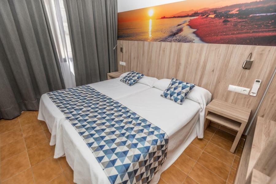 Apartments Niko Santa Eulària des Riu Εξωτερικό φωτογραφία